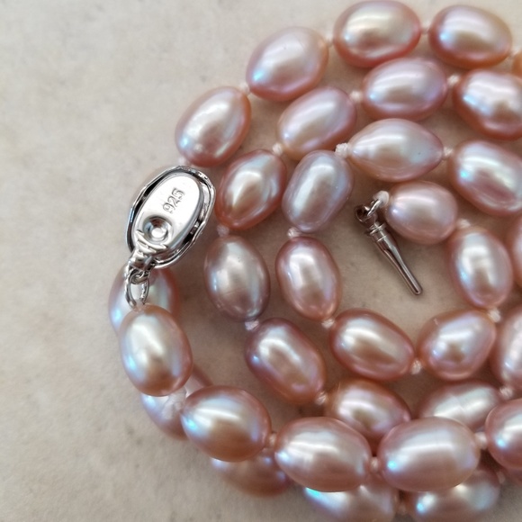 REAL 17" 9mm Lavender Pearl Necklace - Picture 4 of 8